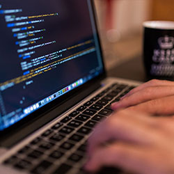 我差点不敢点开，每日大赛风向变了：最容易被带节奏的一张截图，最后一段别错过（别眨眼）